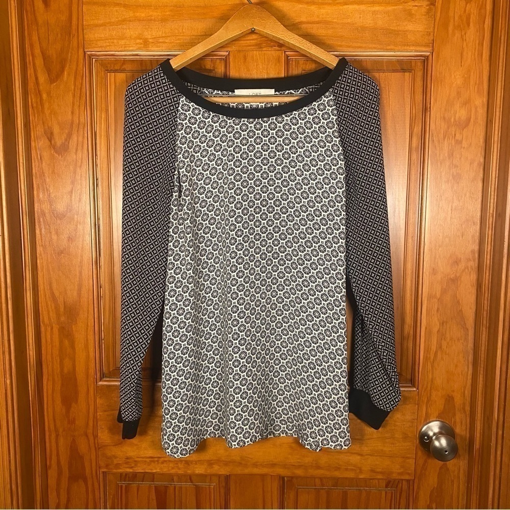Ann Taylor LOFT Black and White Double Patterned Long Sleeve Top
